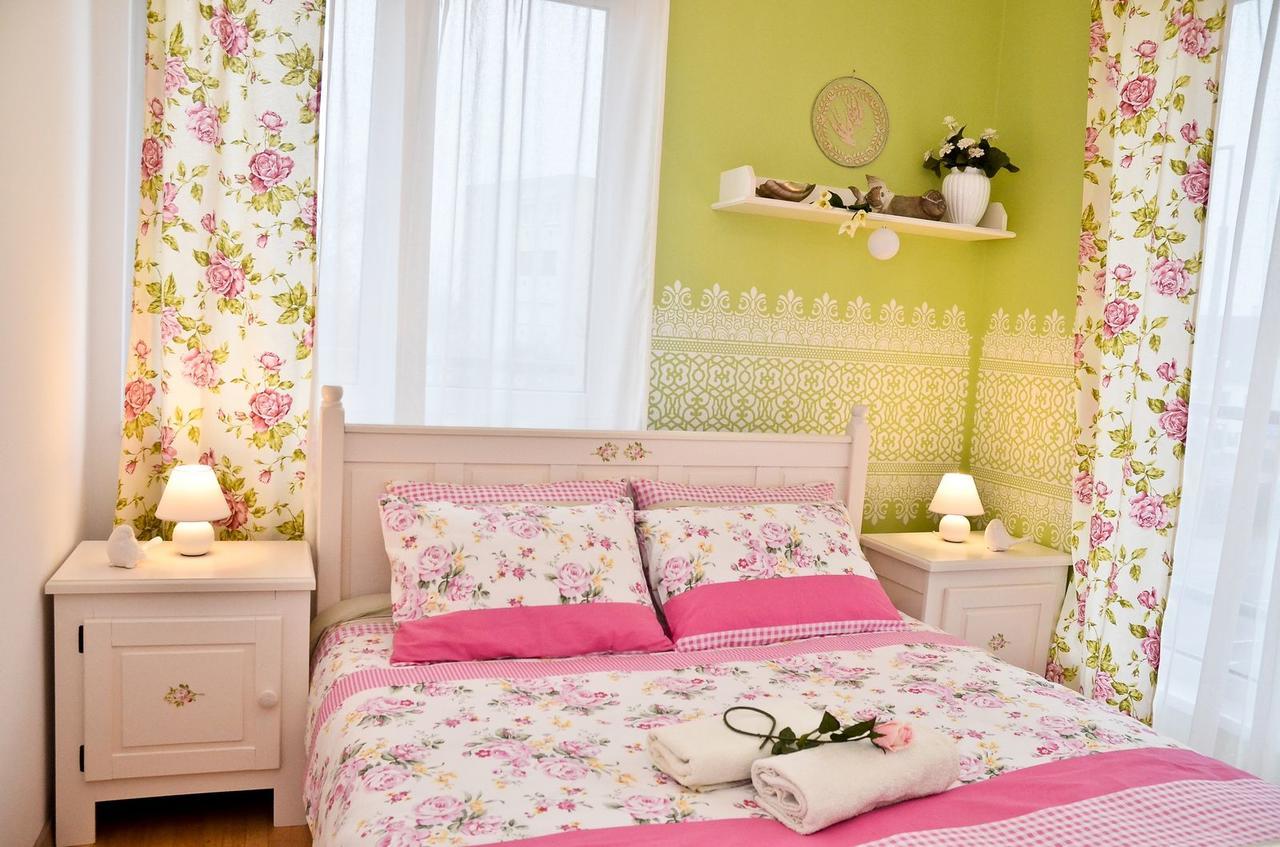 Romantic Apartman Hajdúszoboszló المظهر الخارجي الصورة