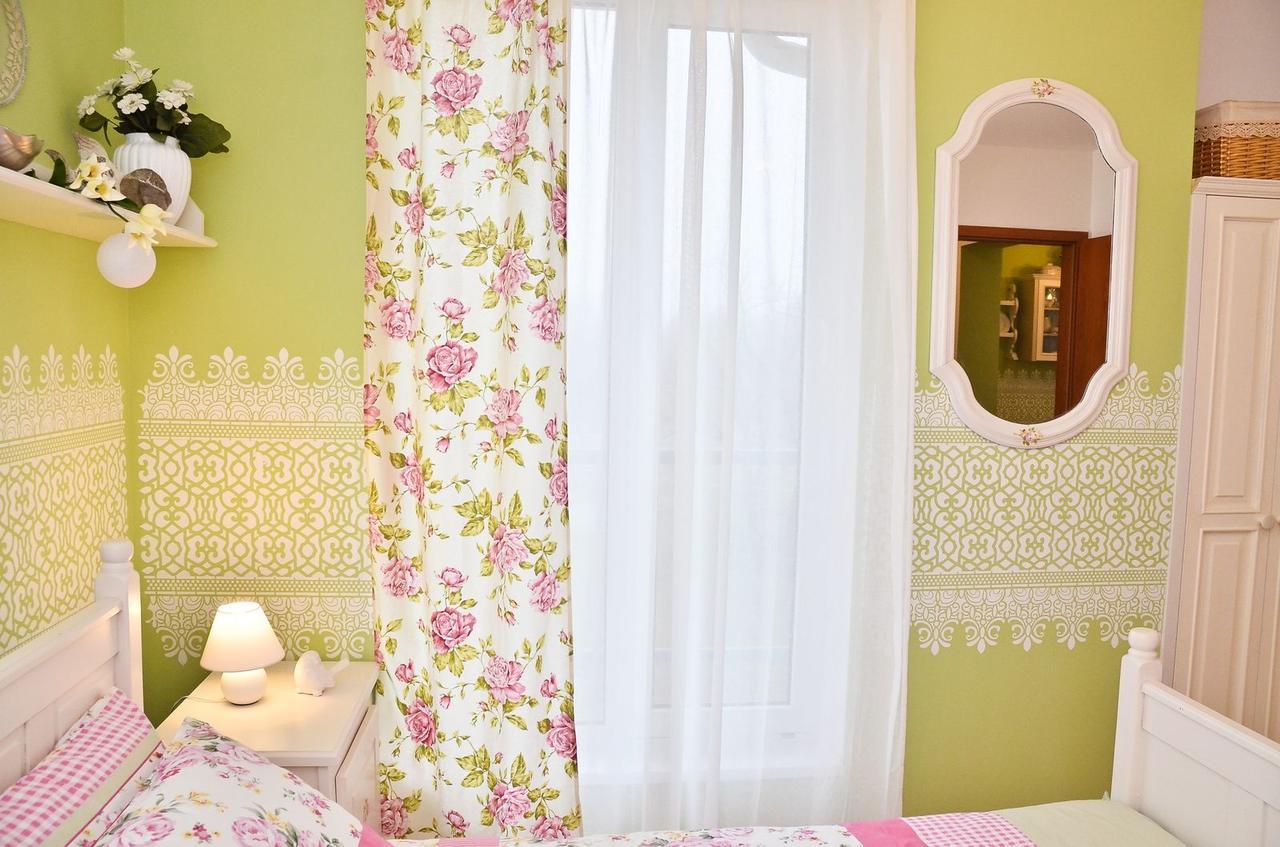 Romantic Apartman Hajdúszoboszló المظهر الخارجي الصورة